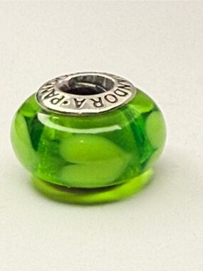 Retired Pandora Green Murano w Lime Green Hearts Charm 790656 925 ALE